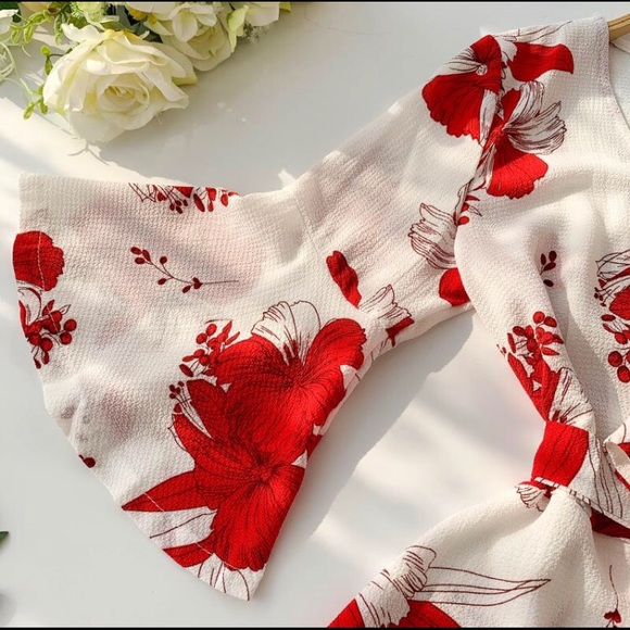 Chiffon Floral Romper - Picture 4 of 4